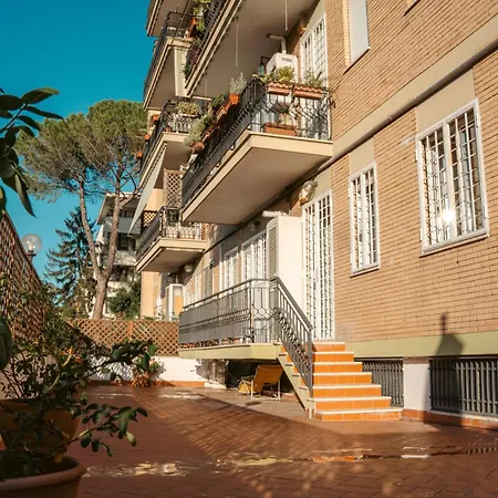 Apartment Domus Aurelia Colibri Comfort & Terrace