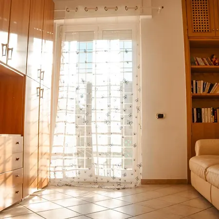 Domus Aurelia Colibri Comfort & Terrace Appartement *
