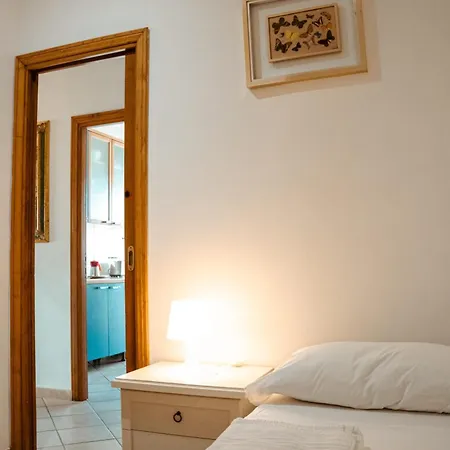 Domus Aurelia Colibri Comfort & Terrace Appartement