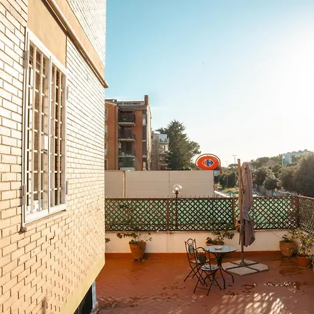 Domus Aurelia Colibri Comfort & Terrace Appartement