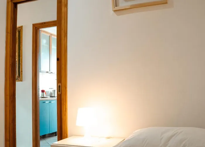 Domus Aurelia Colibri Comfort & Terrace Apartmán